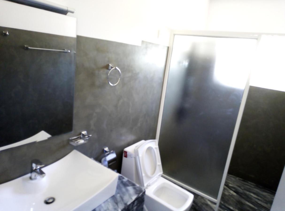 4 Aces Ella Hotel Ngoại thất bức ảnh