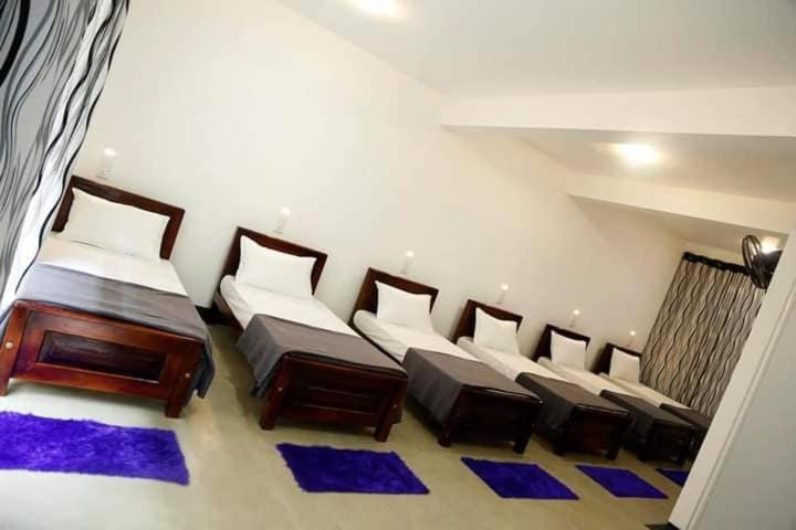 4 Aces Ella Hotel Ngoại thất bức ảnh